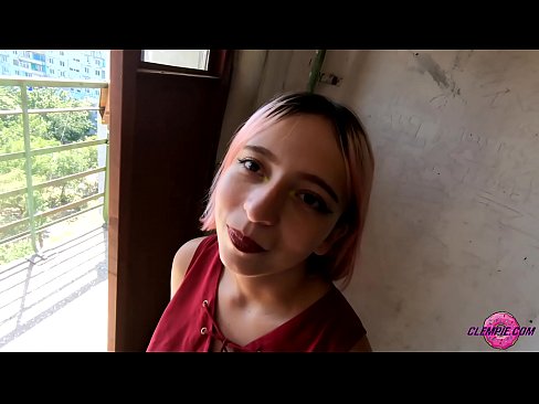 ❤️ Studint Sensual sûget in frjemdling yn 'e bûtenwrâld - Cum op syn gesicht ️❌ Anale fideo op fy.villagesexvideos.ru ﹏